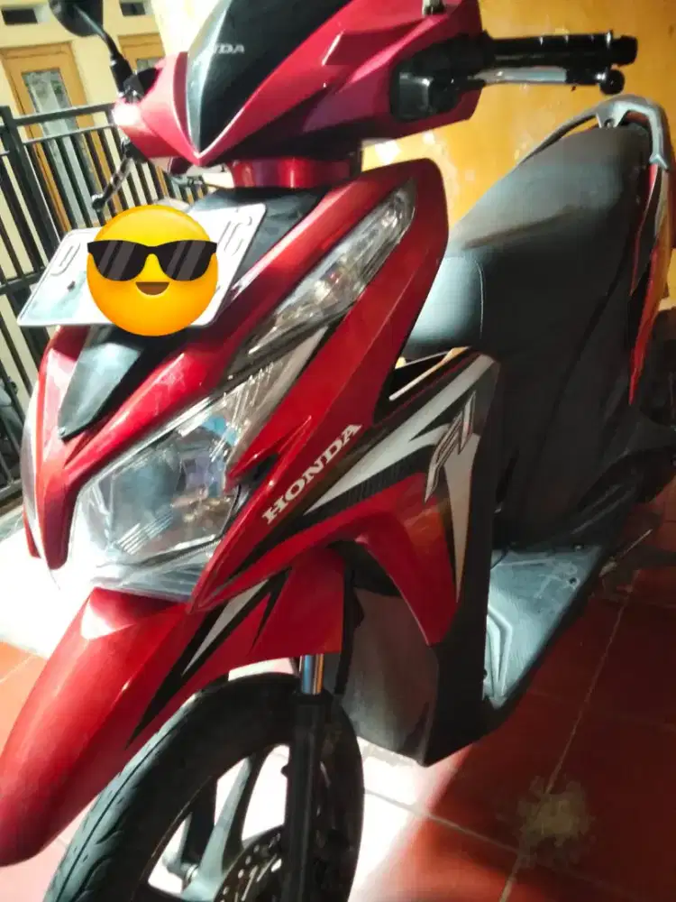 Vario kzr 125 merah 2012