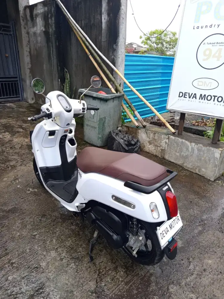 Fazzio 2025 putih Deva motor