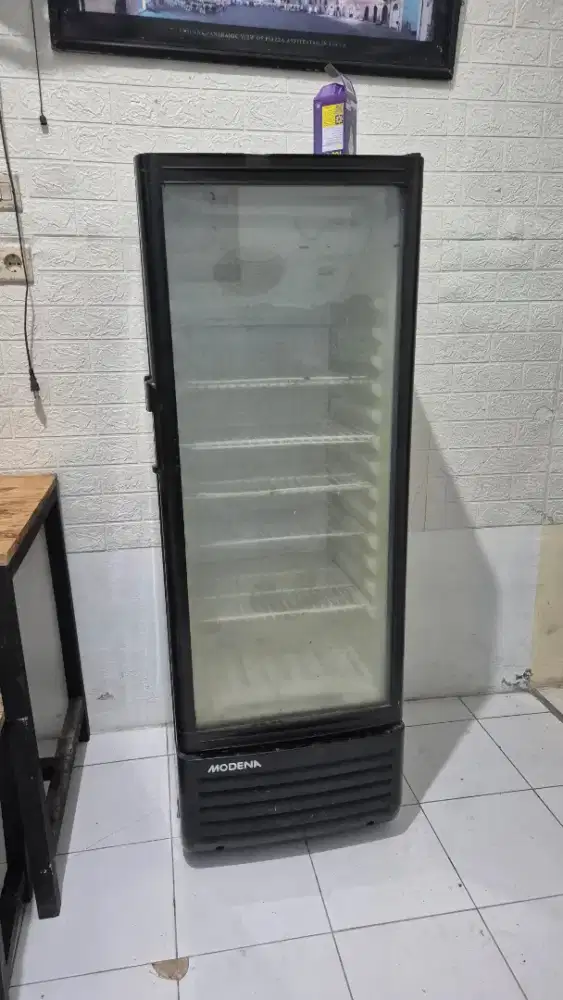 Showcase chiller ciler modena