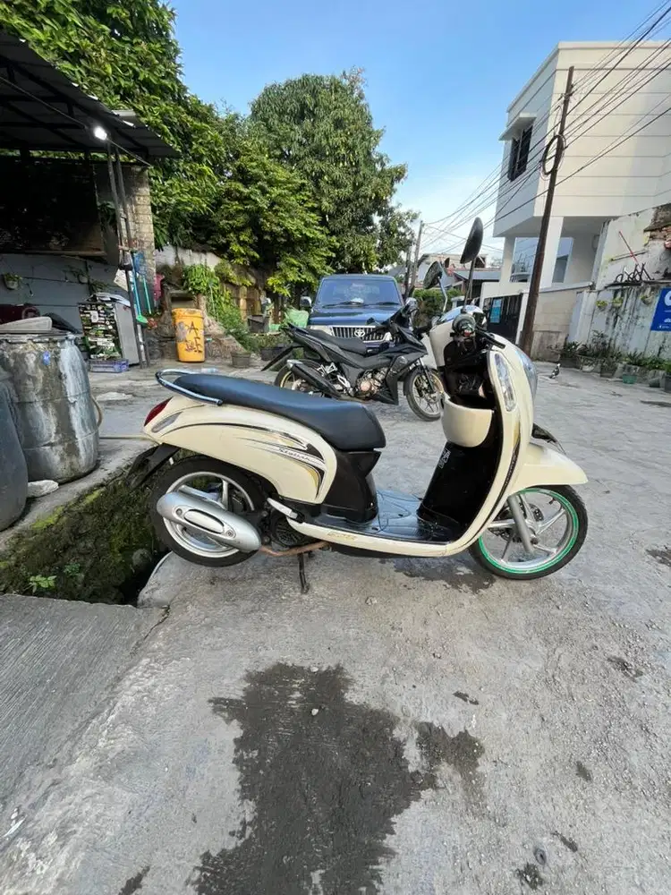 Honda Scoopy Esp ISS 2015