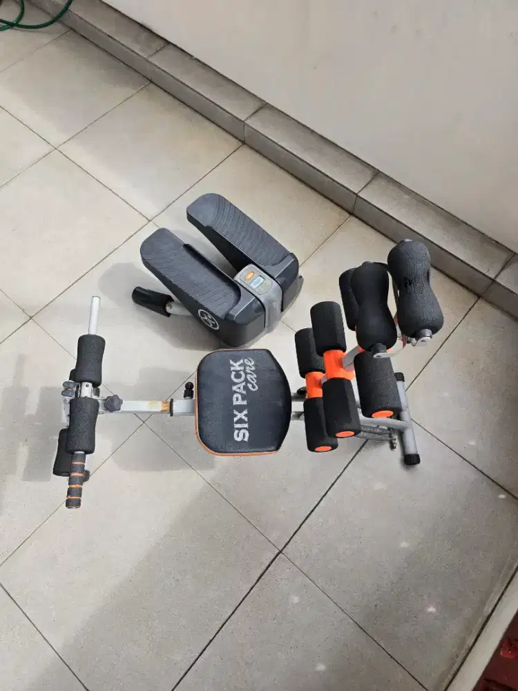 Alat Olah Raga Gym Six Pack dan Twist & Shape (set)