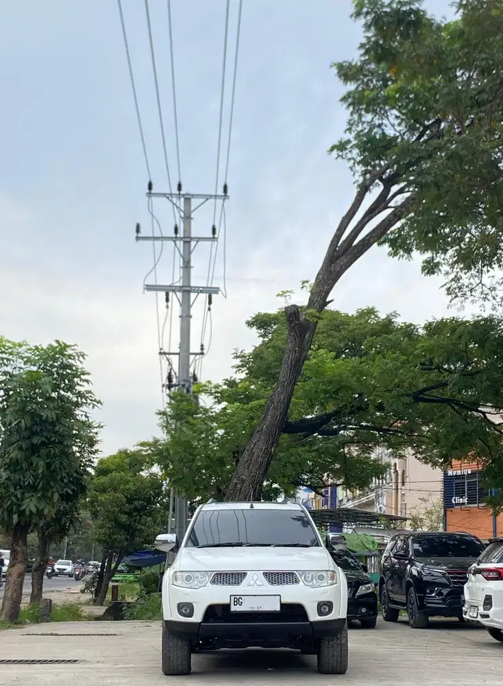 Pajero Sport Dakar 2 5 AT 2012