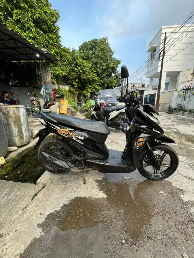 Honda Beat Street 2018 pajak hidup