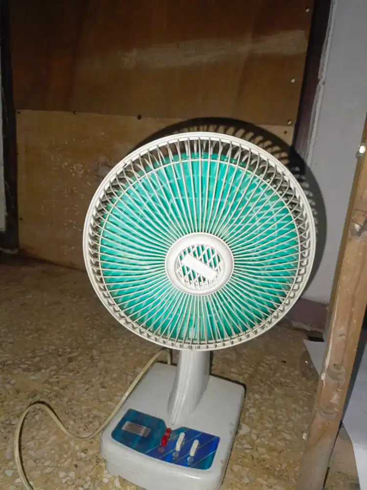 kipas angin kecil