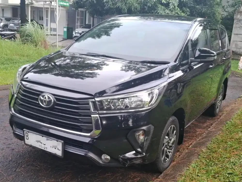 Innova reborn diesel matic tahun 2022 tgn 1 dari baru km 90rb record