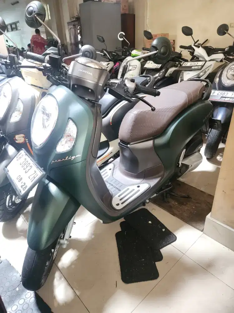 Scoopy keyless hijau 2023 gbm
