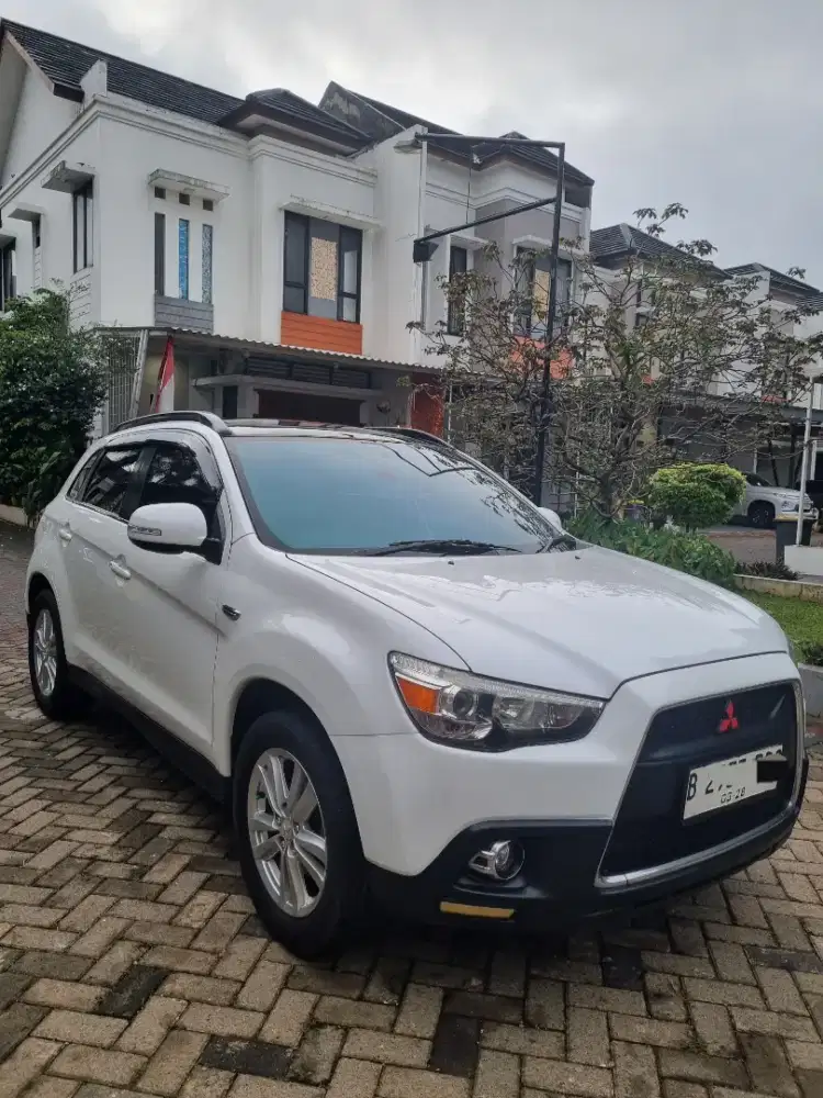 Mitsubishi Outlander Sport 2012 tipe PX Panaromic Roof, service record