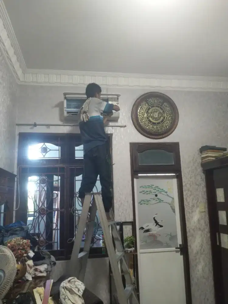 Service ac mesin cuci dan kulkas