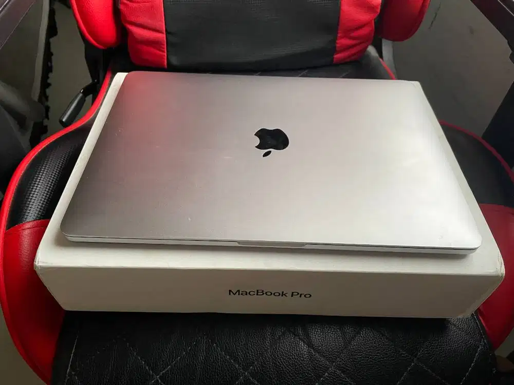 Macbook Pro M1 2020 13-inch