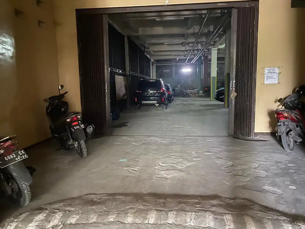 Kuli angkat sembako-Sementara penuh