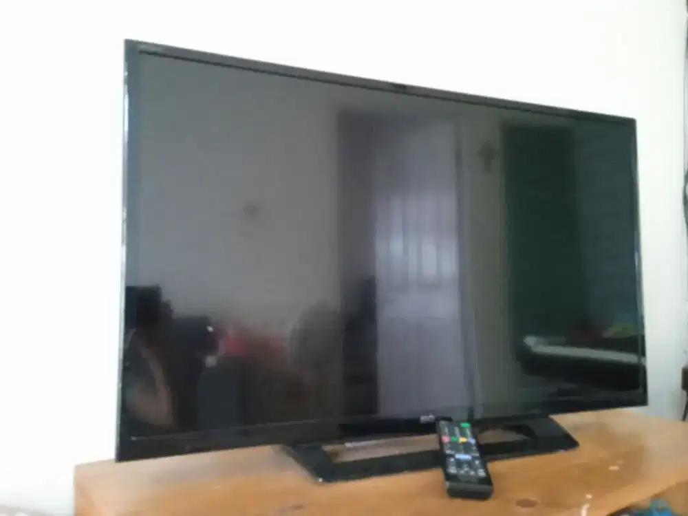 TV digital 32 inchi SONY Bravia