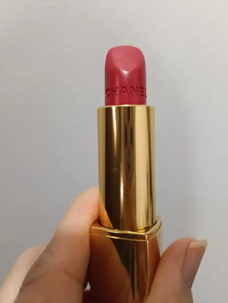 Chanel lipstick (Rouge Allure )