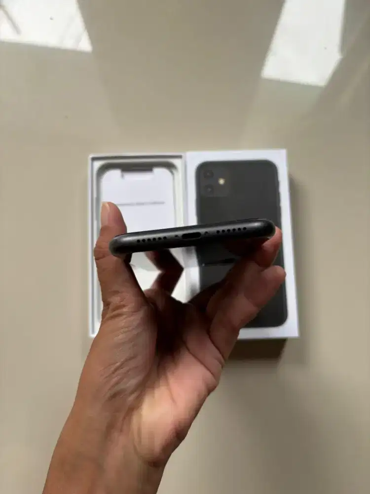 iPhone 11 128GB Black Inter - second