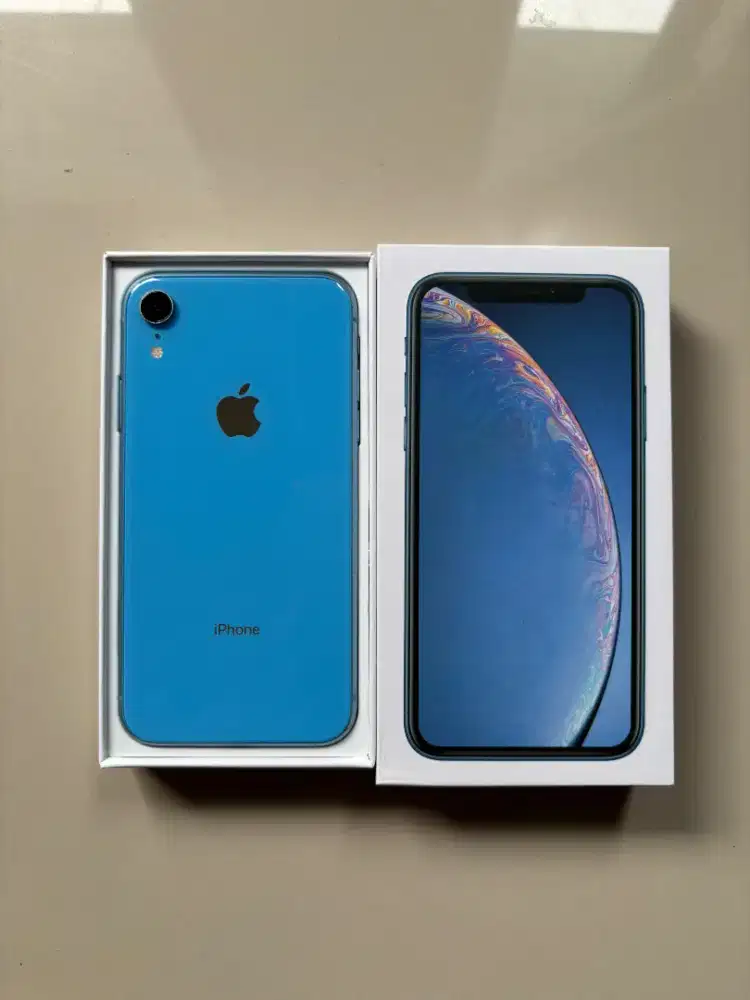 iPhone XR 64GB Blue Inter - second