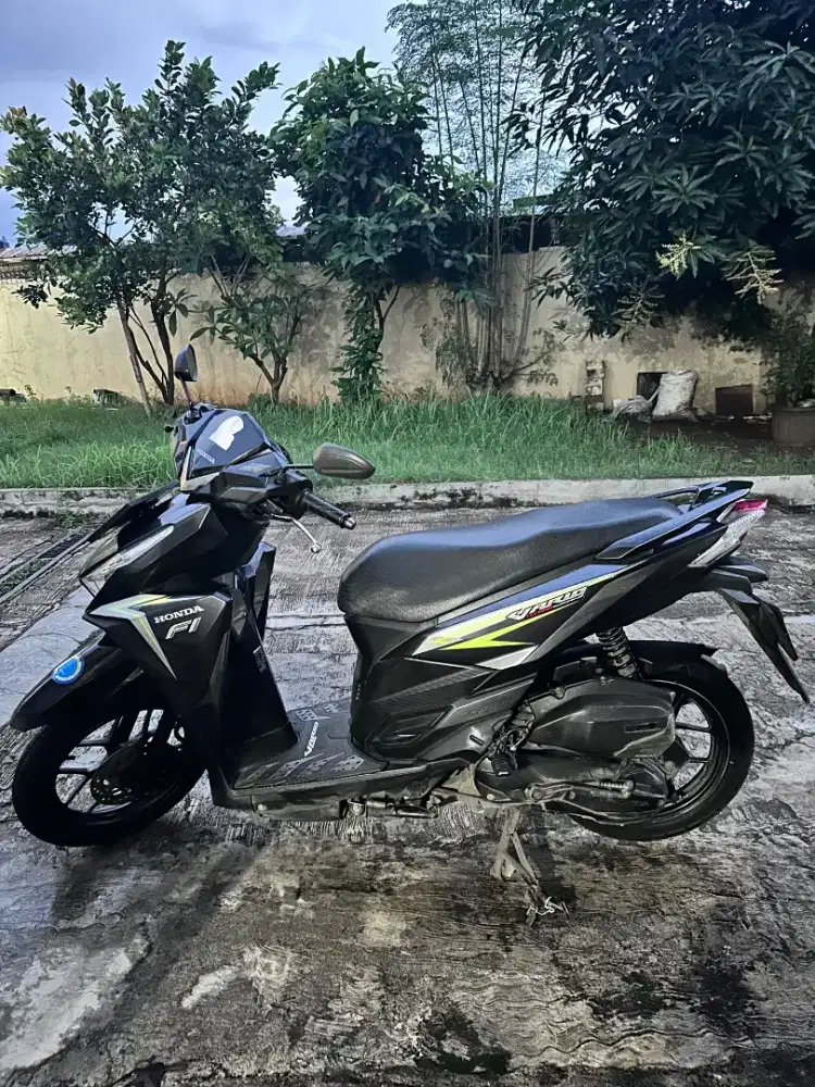 Di jual motor vario 125cc tahun 2016