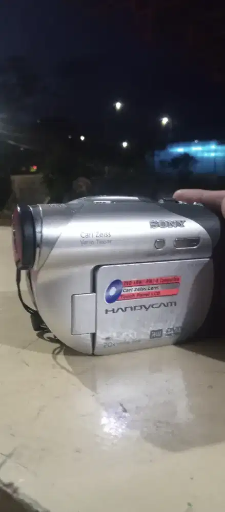 Handycam Sony vesri lama