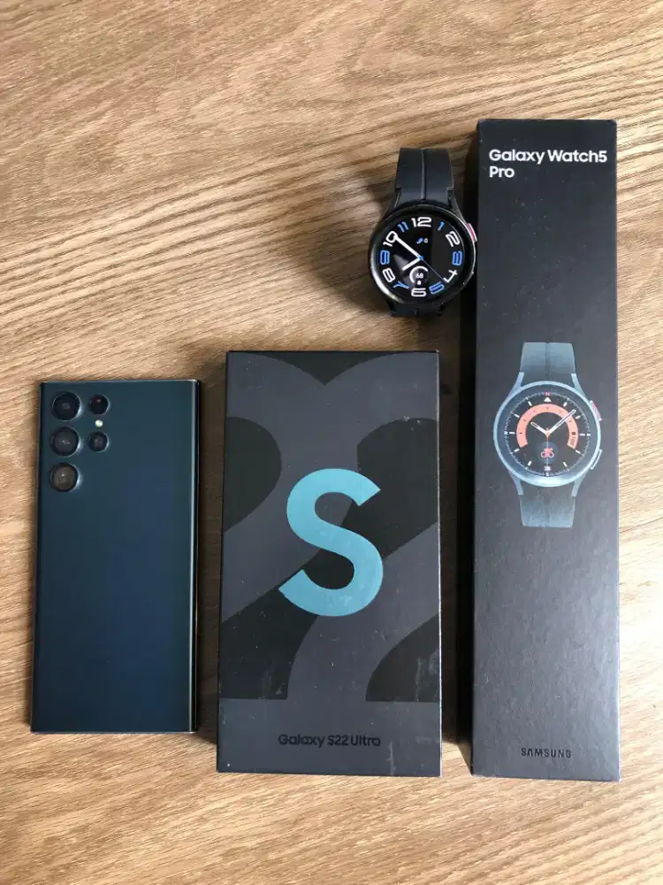 S22 Ultra 256 Gb plus Watch 5 Pro
