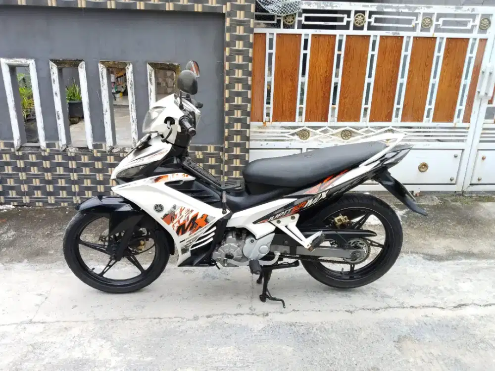 Yamaha Jupiter MX new 135cc thn 2014 plat 2029 di Tangerang