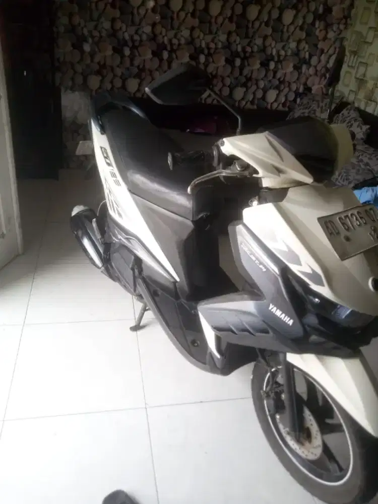 Yamaha Xeon 125 GT Eagle Eyes Tahun 2014