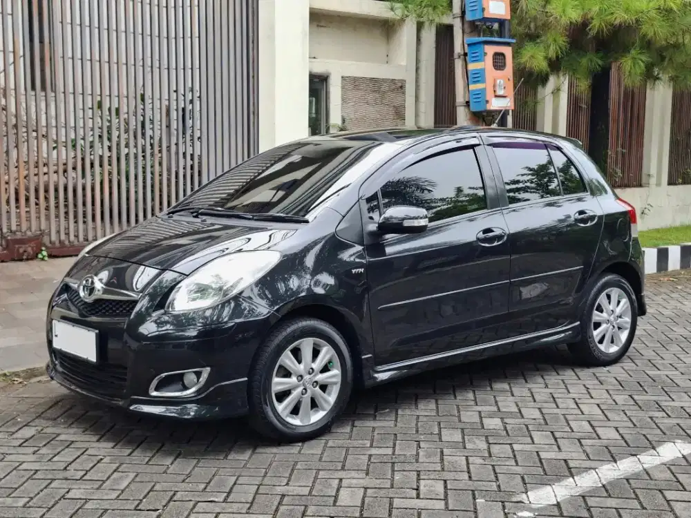 Toyota Yaris Tipe S 2011 Istimewa