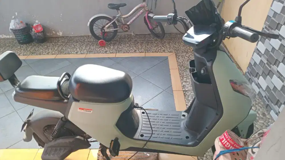 Dijual sepeda listrik merk Uwinfly D60