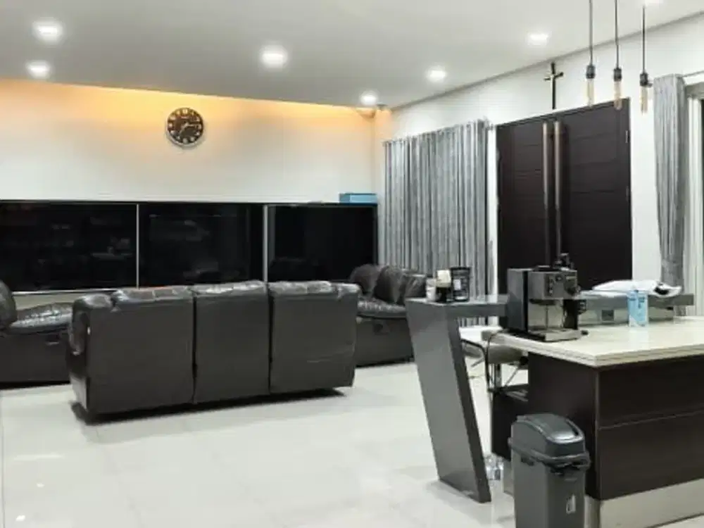 Dijual Rumah Bagus Nyaman Siap Huni Minimalis Lokasi Strategis di Taman Kopo Indah 2 Bandung