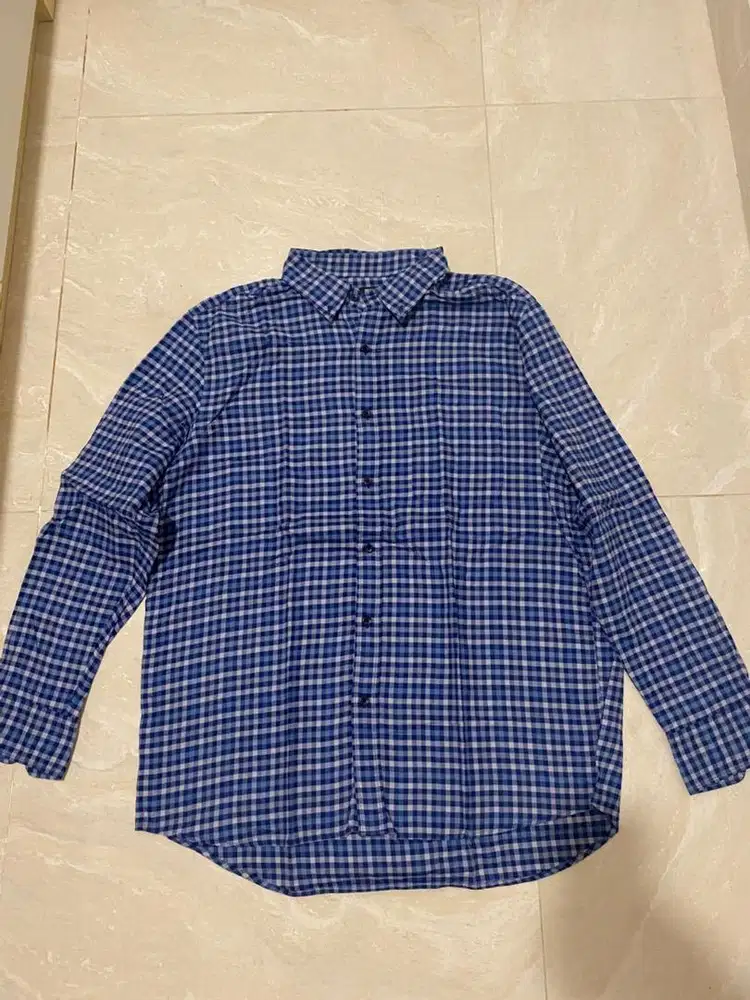 Kemeja uniqlo size xl