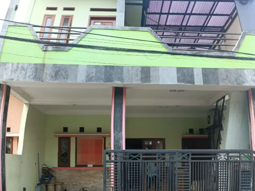 Dijual Cepat !!! Rumah 2 lantai bebes Banjir Siap huni Antapani Bandung.