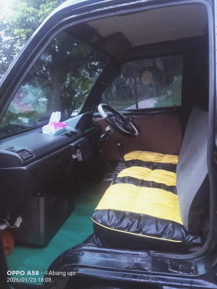 Suzuki Futura 2011 Bensin