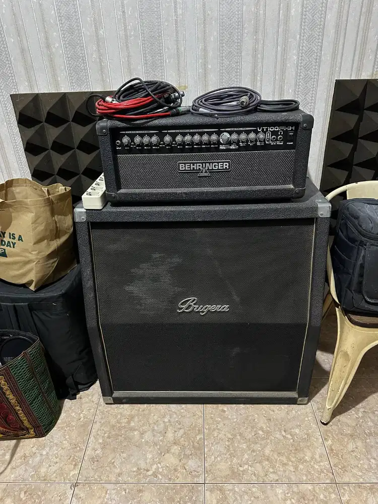 Behringer VT100FXH (Head) & Bugera 412H (Cabinet)