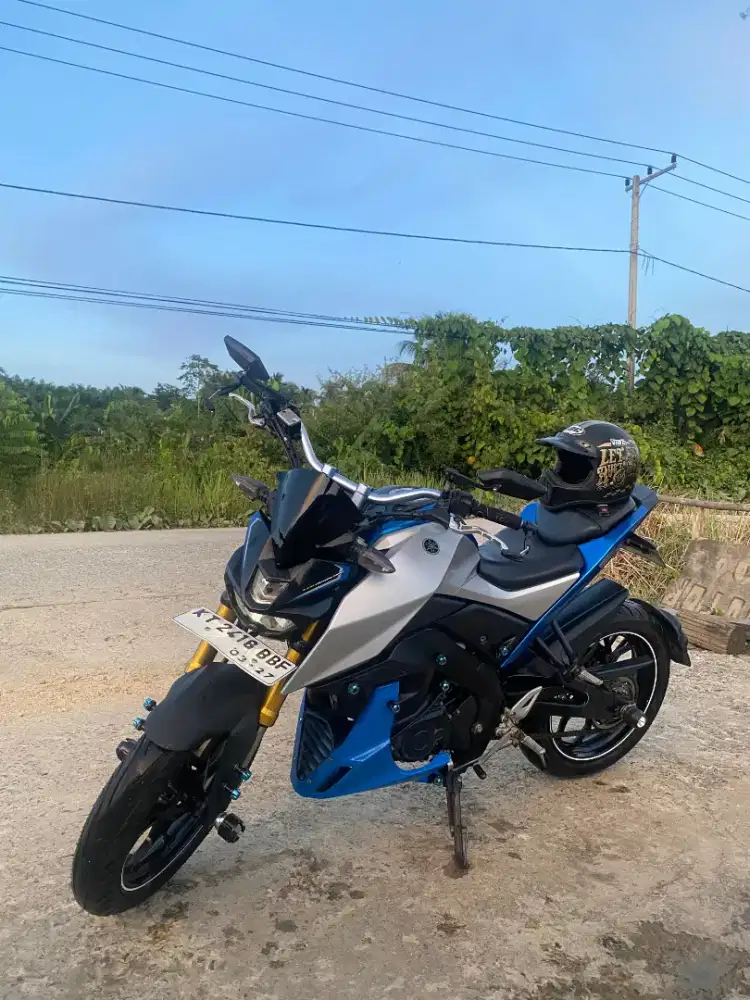Dijual motor yamaha xabre 2017