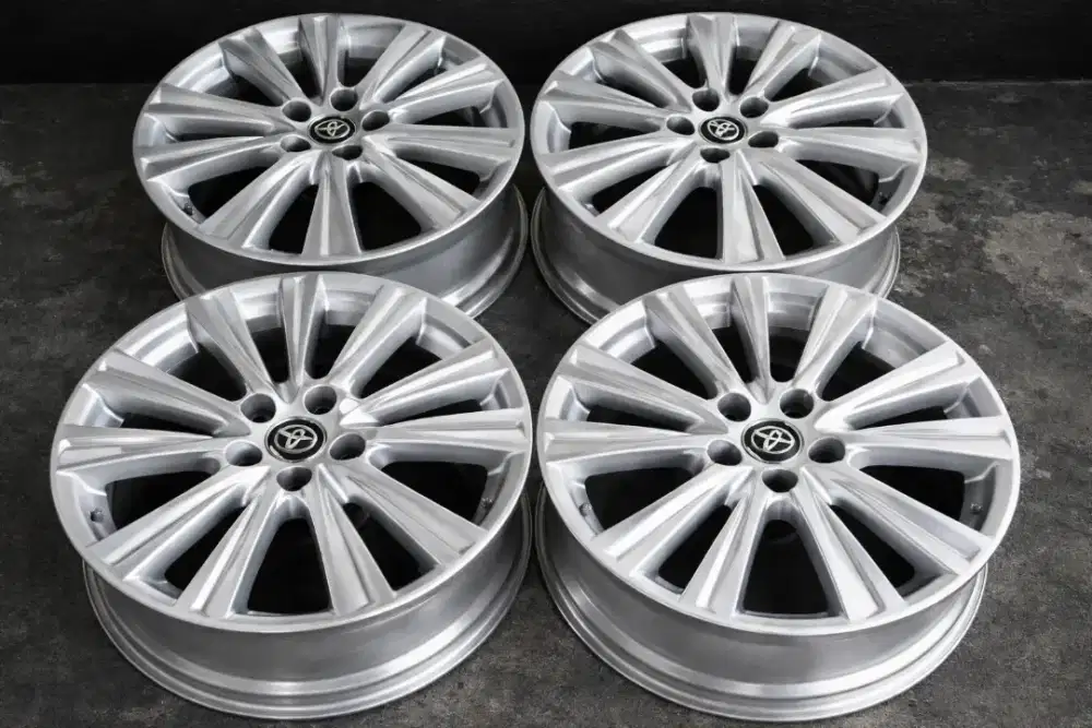 Velg Alphard Vellfire 2020 Kondisi Sempurna Copotan