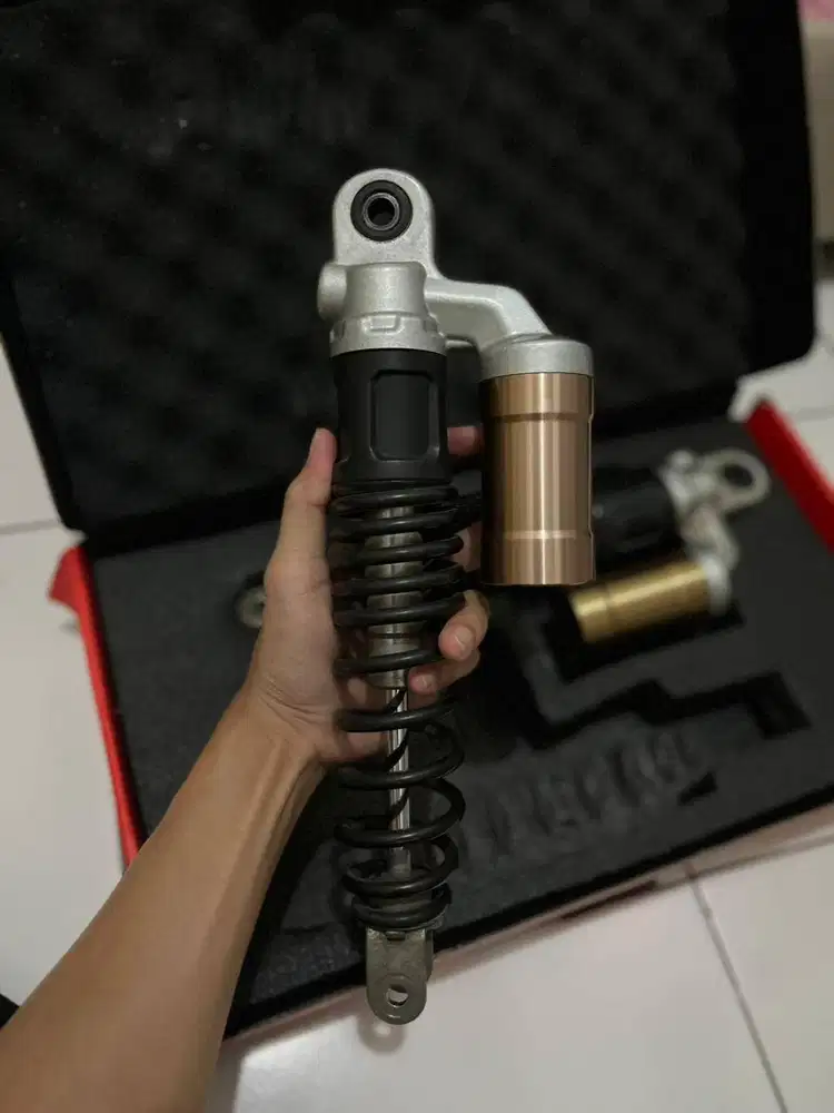 Jual Shockbreaker Tabung Nmax New 2023 Original (Bekas)