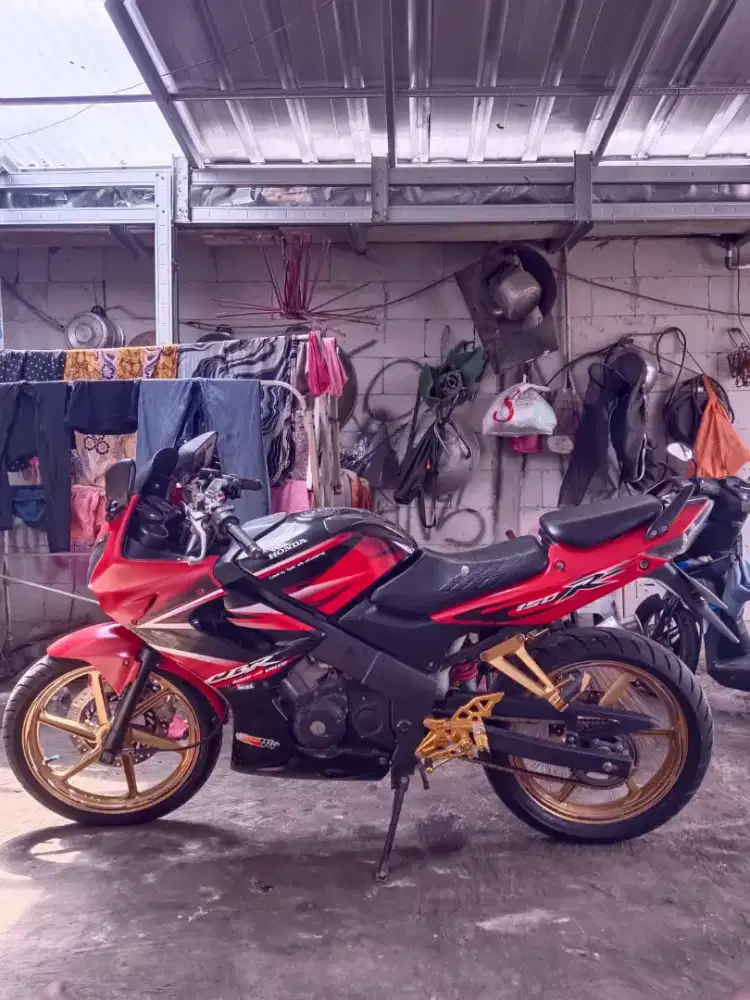 Cbr 150 old cbu pajak hidup panjang