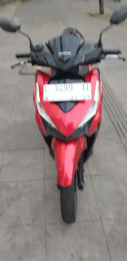 Vario 125 iss th 2016 mewah ban dpn /bel baru pjk baru 03-2027