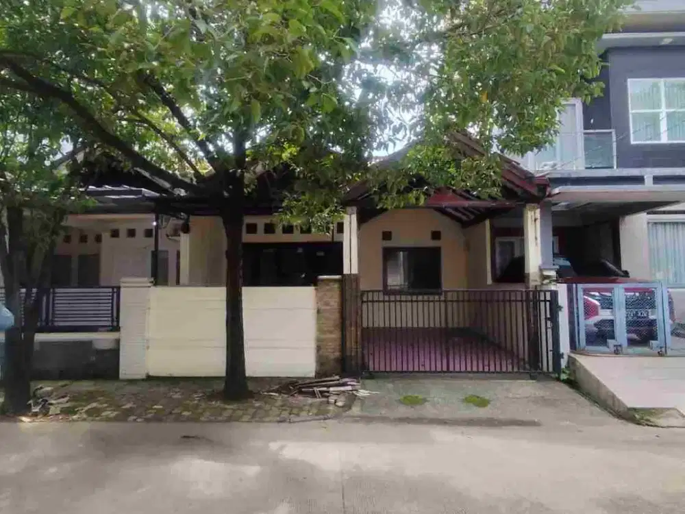 Disewakan rumah 45 jt KT 2+1 di century dekat LRT bekasi Barat mall pakuwon Pekayon