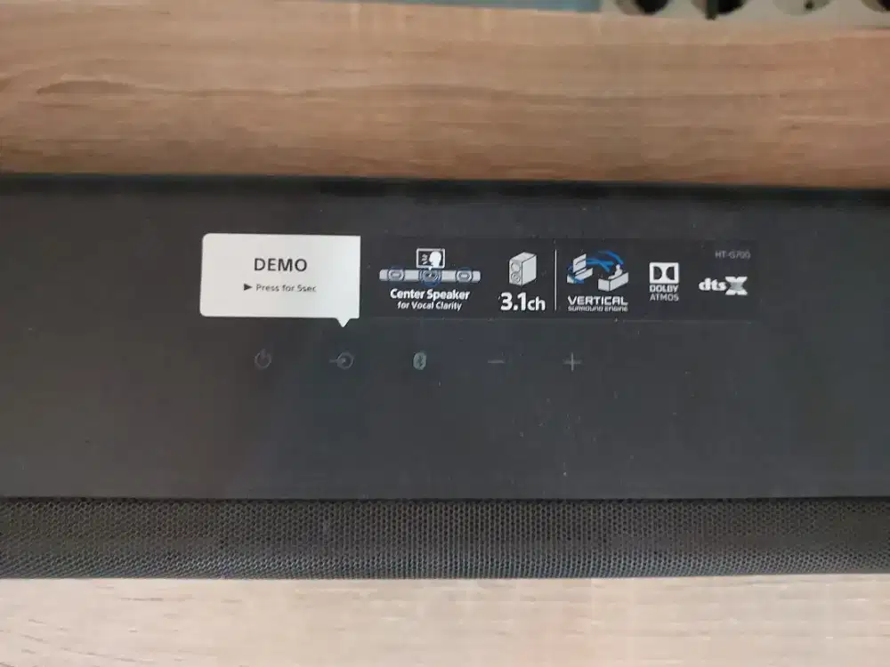 SONY SOUNDBAR HT-G700