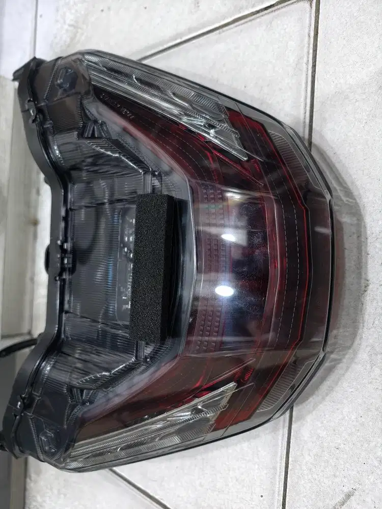 Lampu stop PCX 2022 lepasan dari baru