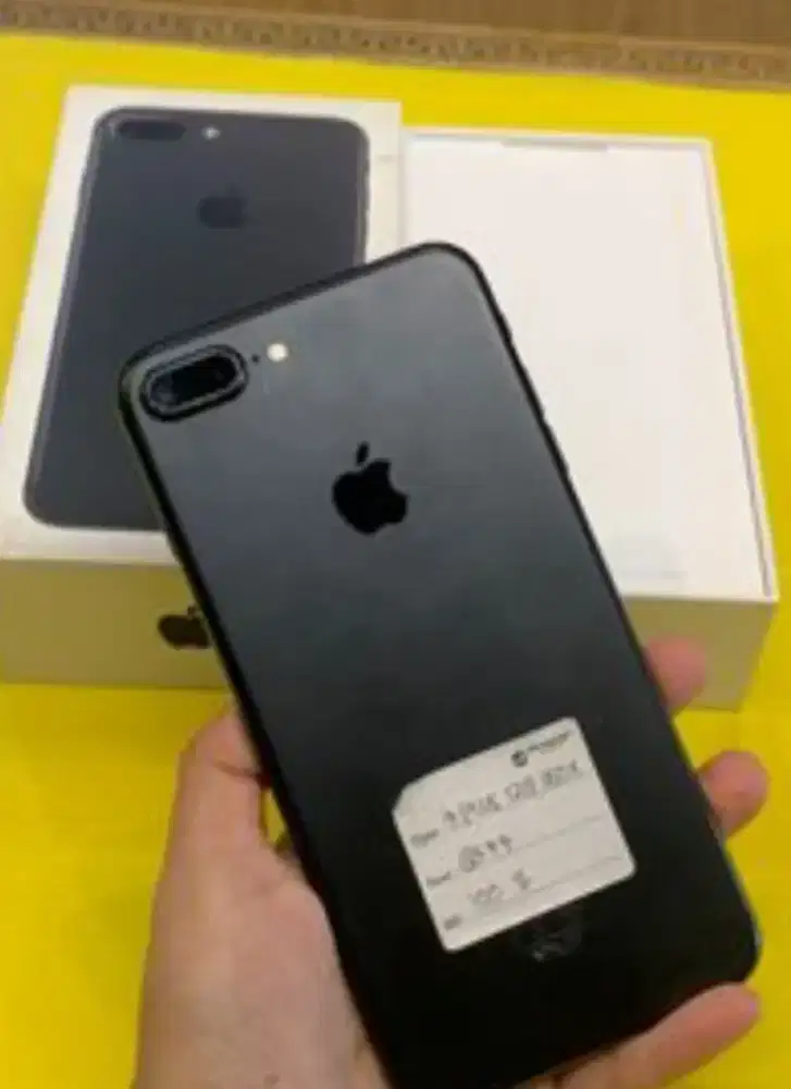 Murah hp iPhone 7+plus 128gb lkp normal jaya