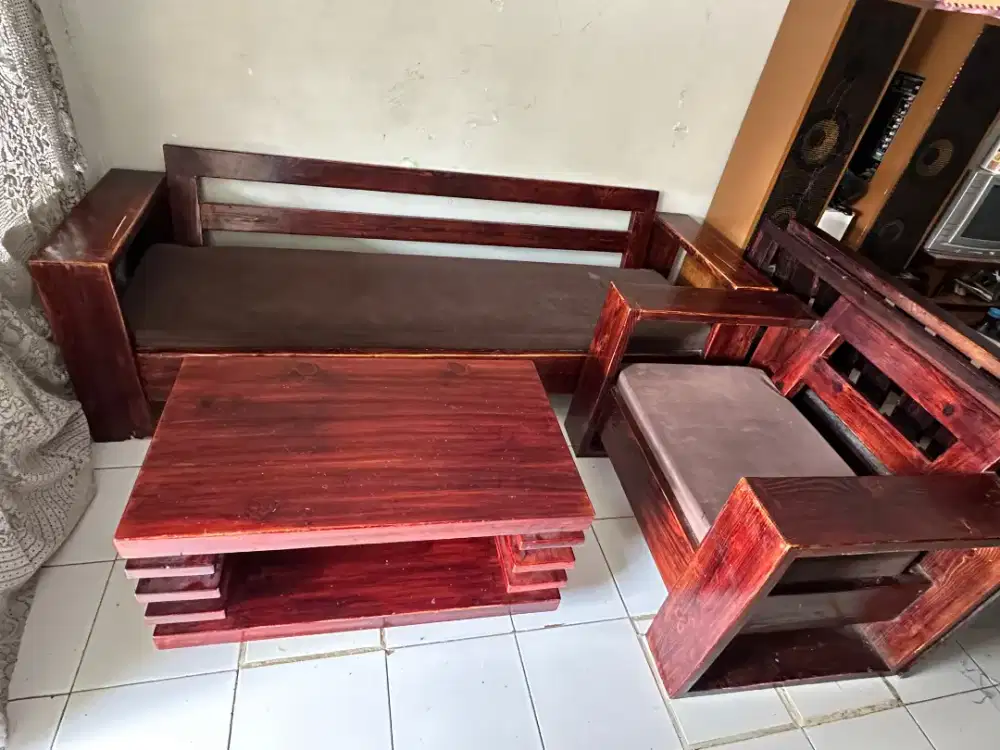 Kursi Tamu + Meja Set Kayu Pinus / Jati Belanda
