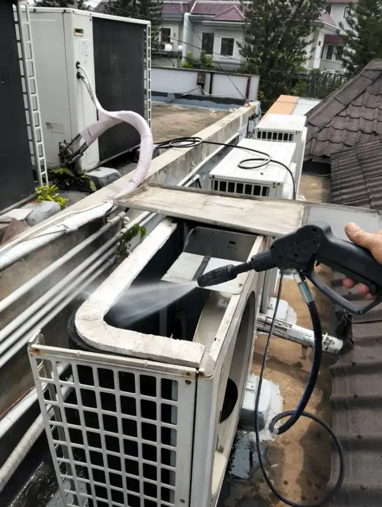 Lowongan kerja Helper/ asisten teknisi