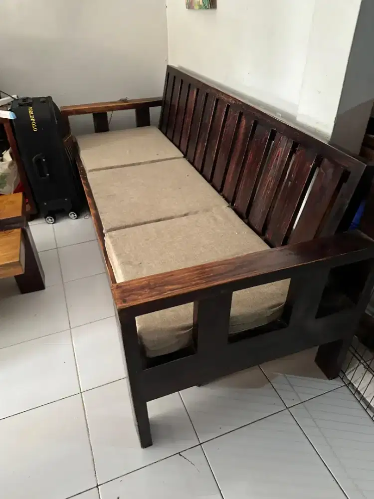 Kursi Tamu Minimalis Kayu Pinus /Jati Belanda