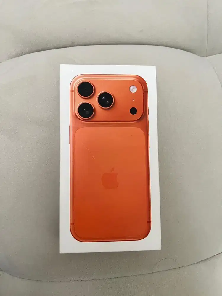 NEW IPHONE 17PRO 256GB