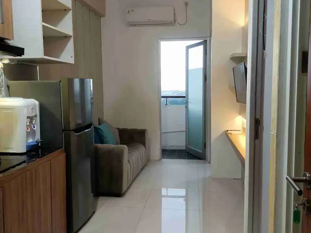Disewakan Apartemen Gunawangsa Tidar 2BR furnish bagus