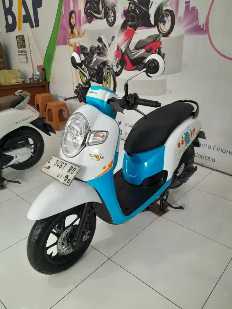 HONDA SCOOPY 2017 WARNA LANGKA