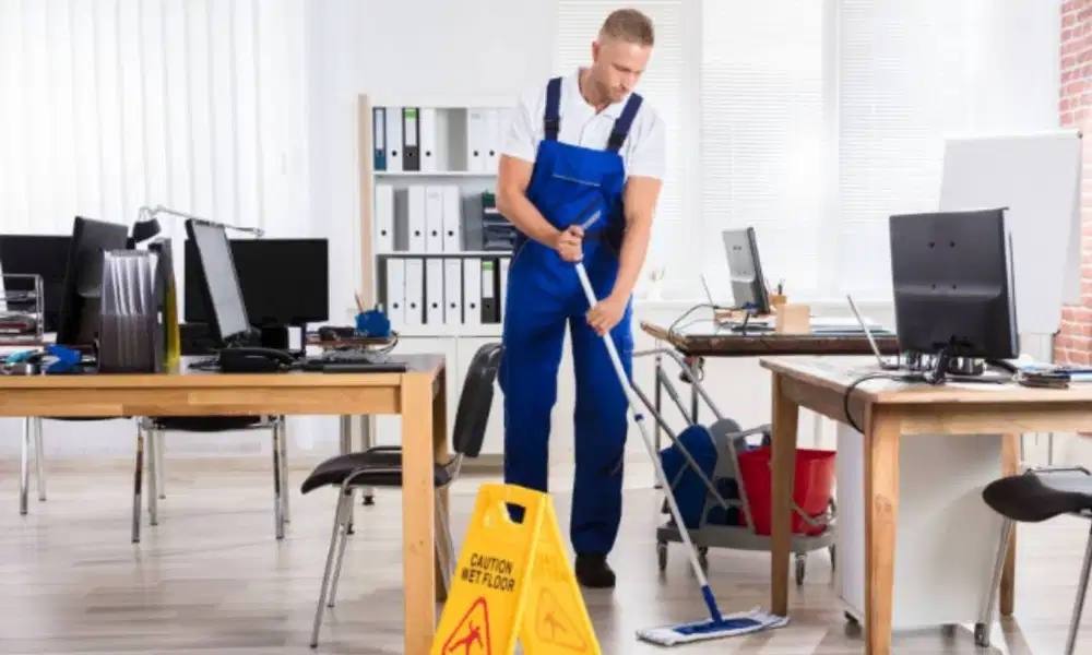 OB dan Serabutan URBAN SPACE RUNGKUT SURABAYA