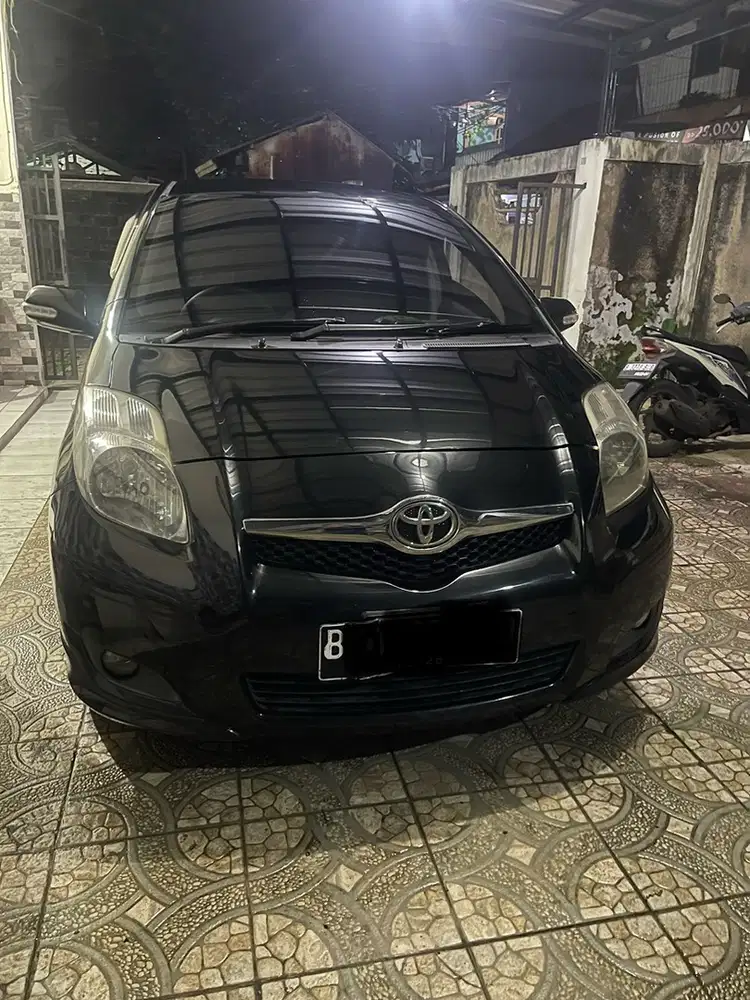Toyota Yaris 2011 Bensin