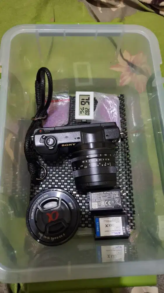 Jual kamera sony A-5100 Fullsett