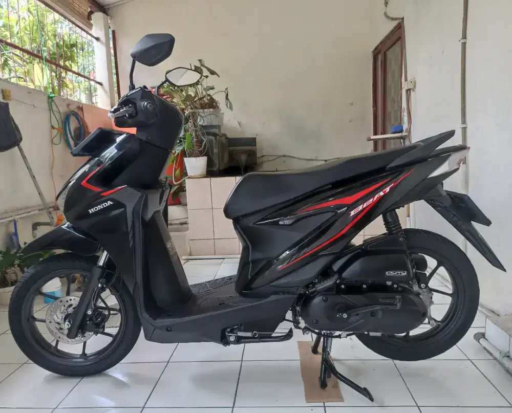 Honda beat CBS tahun 2025