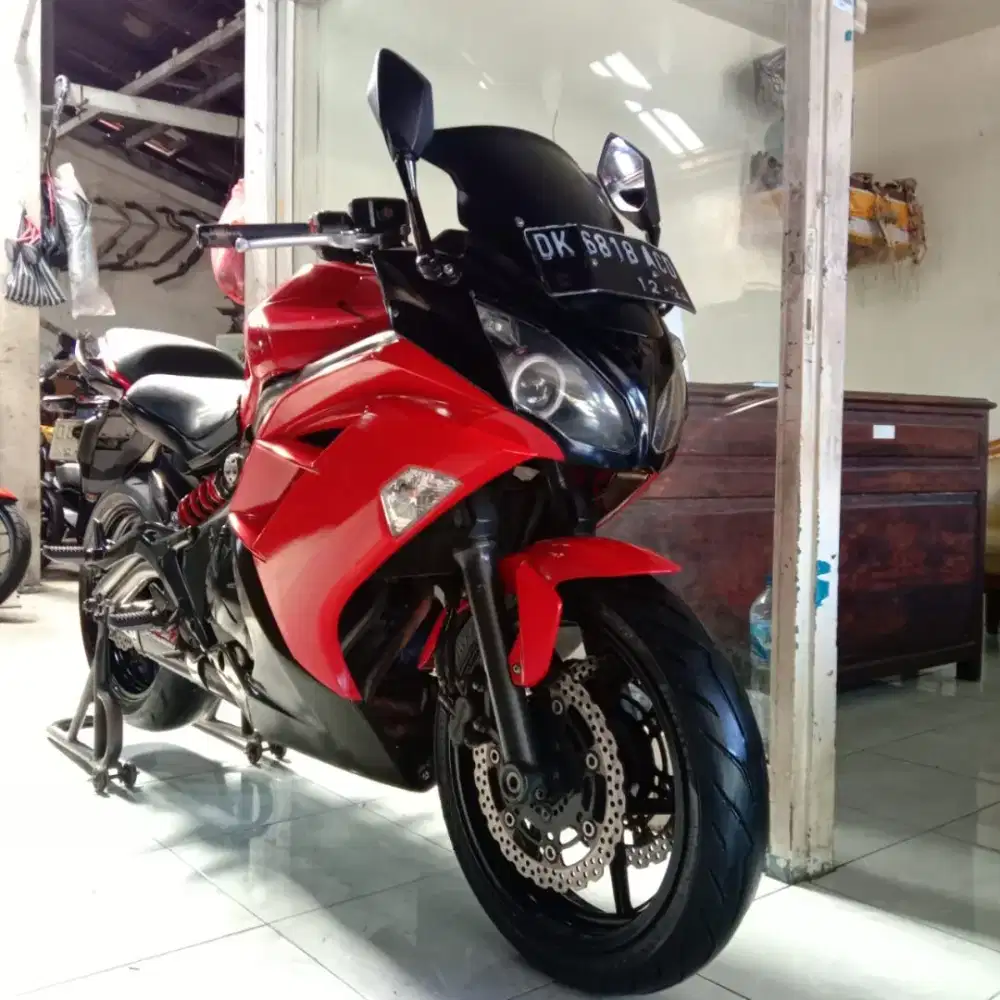 Kawasai ER 6 N 650 CC TAHUN 2012 Pajak Hidup Surat Lengkap